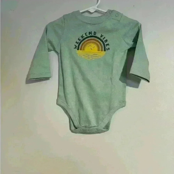 Set of 2 6-9 month longsleeve tshirts NWOT - Picture 6 of 7